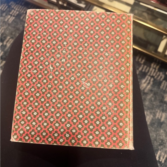 Book - Picture 3 of 12